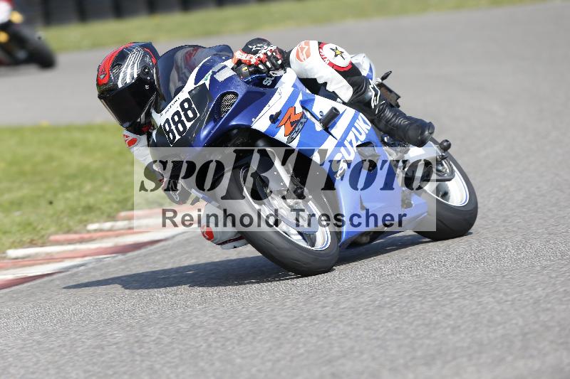 /45 10.08.2025 Plüss Moto Sport ADR/Freies Fahren/888
